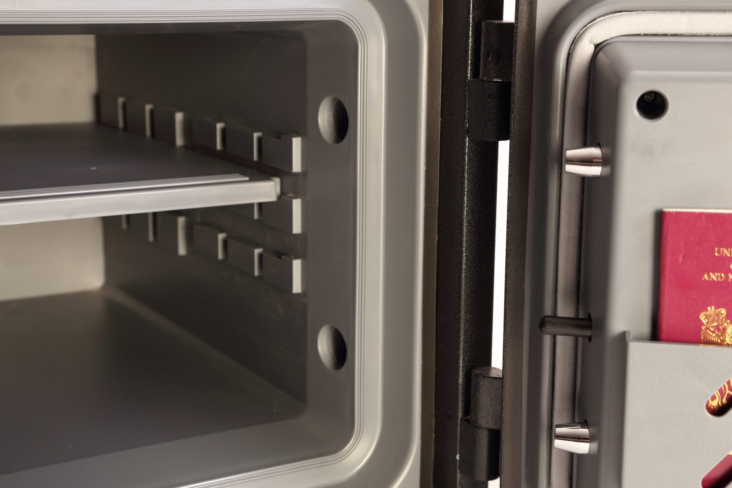 Coffre fort étanche et ignifuge 1H - serrure électronique - 60 L PHOENIX TITAN AQUA FS1293E - Lecoffrefort.com