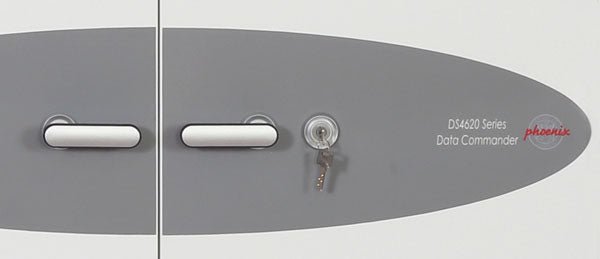 Armoire forte ignifuge 2 H - 2 étagères 5 plateaux multimedia - PHOENIX DATA COMMANDER DS4623 - Lecoffrefort.com